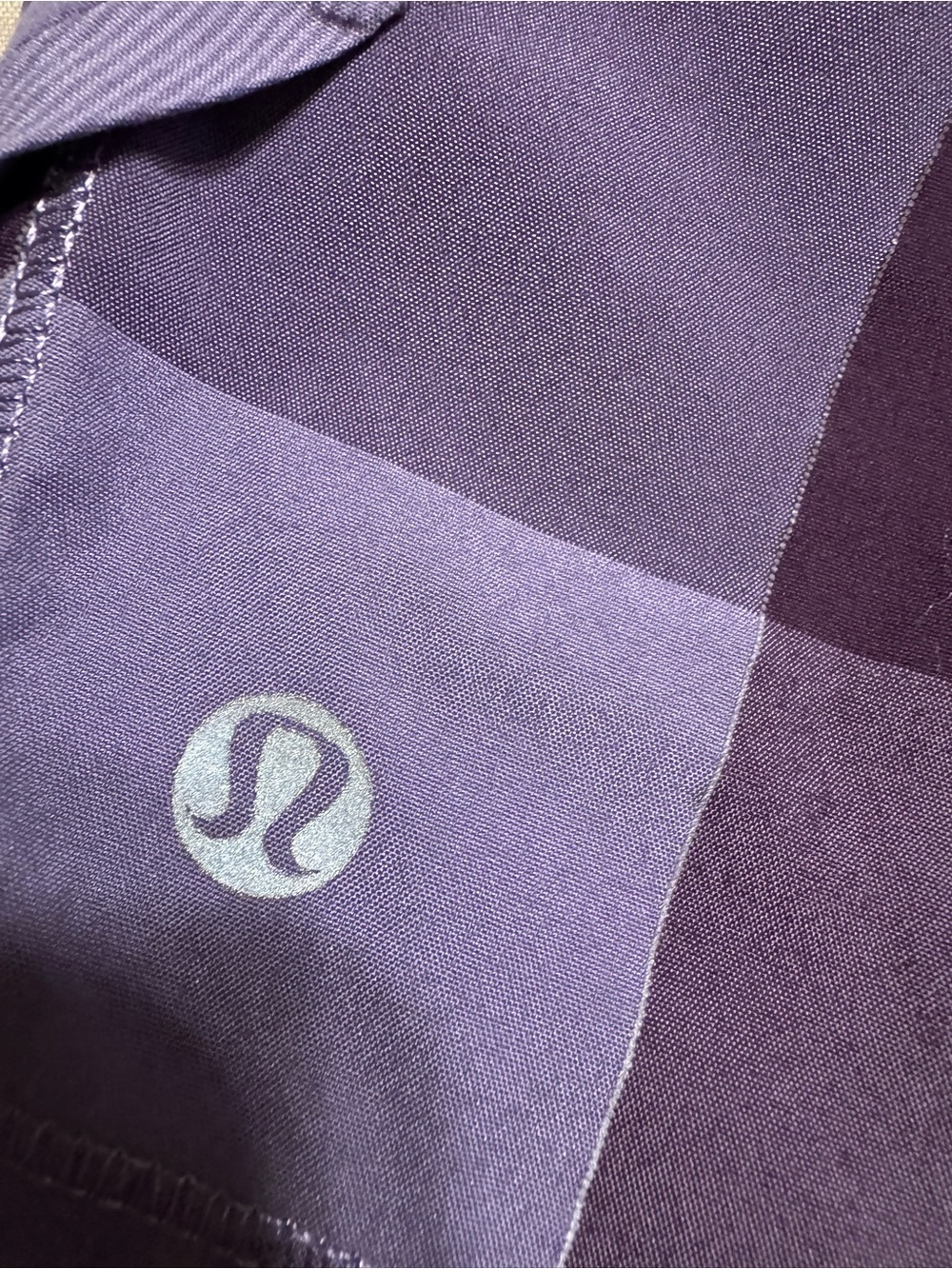Lululemon Purple Plaid Run Shorts size 2, 4” - Picture 3 of 7